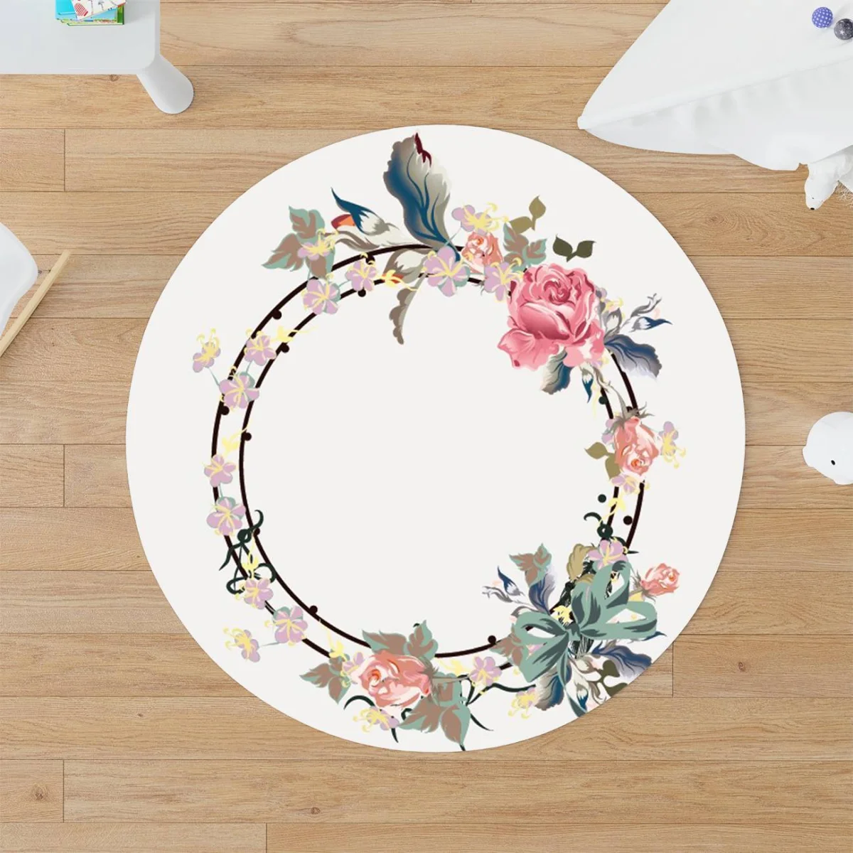 Çiçekli Düş Kapanı Yuvarlak Halı | Beyaz Çiçekler, yapraklar Desenli