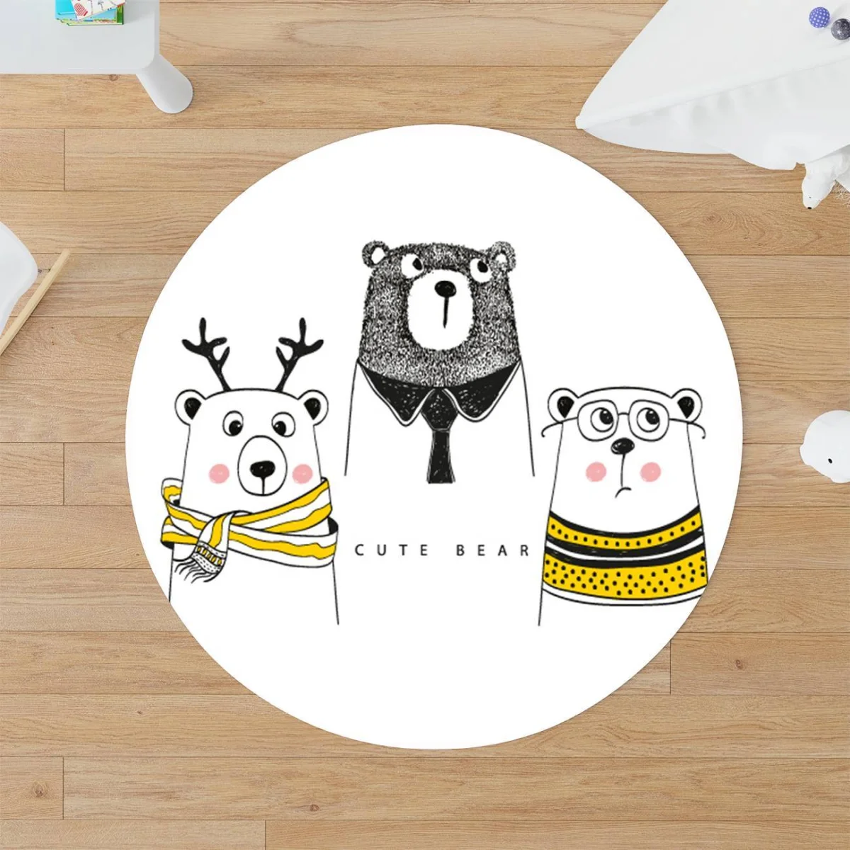 Ayılar Yuvarlak Halı | Beyaz Dağlar, ağaçlar Desenli