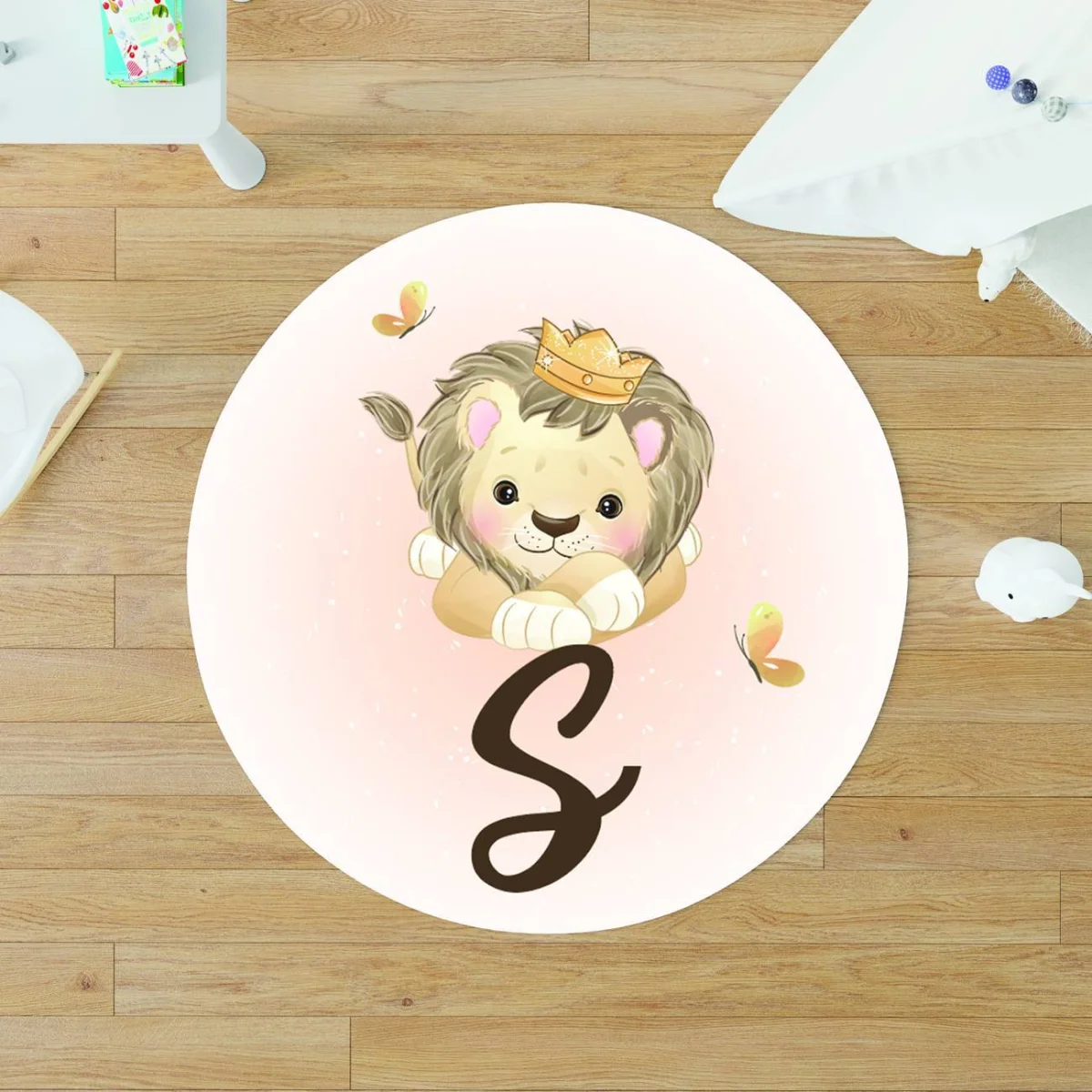 Aslan Yuvarlak Halı | Pembe taç, S harfi Desenli