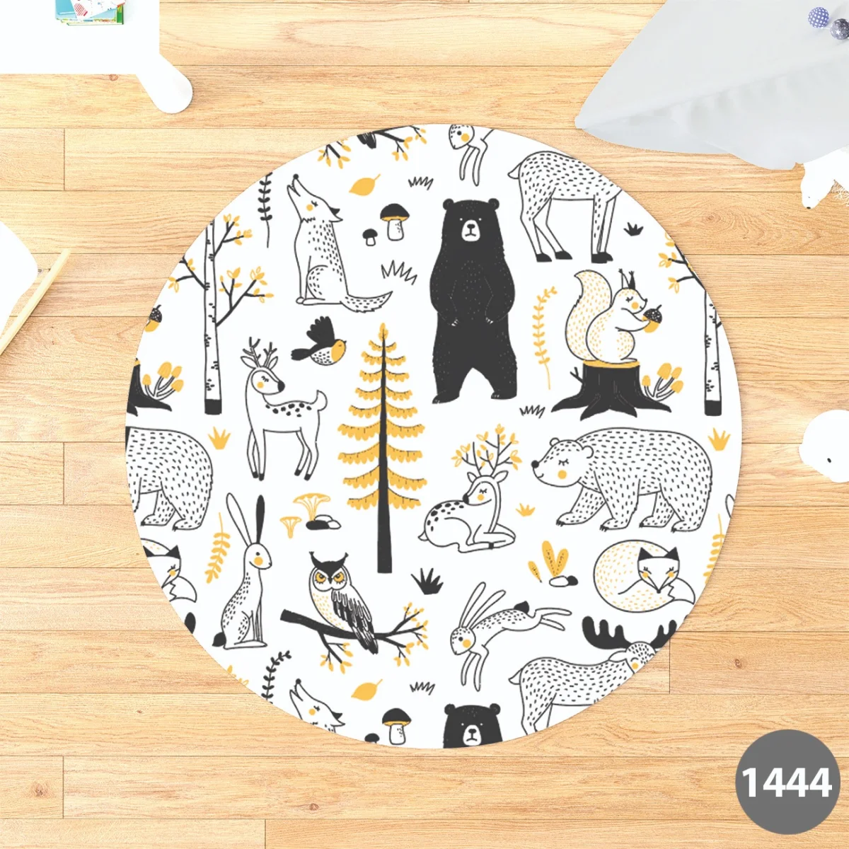 Orman Hayvanları Yuvarlak Halı | Beyaz Ağaçlar, mantarlar Desenli