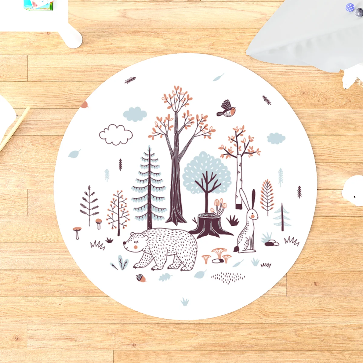 Orman Hayvanları Yuvarlak Halı | Beyaz Ağaçlar, mantarlar Desenli
