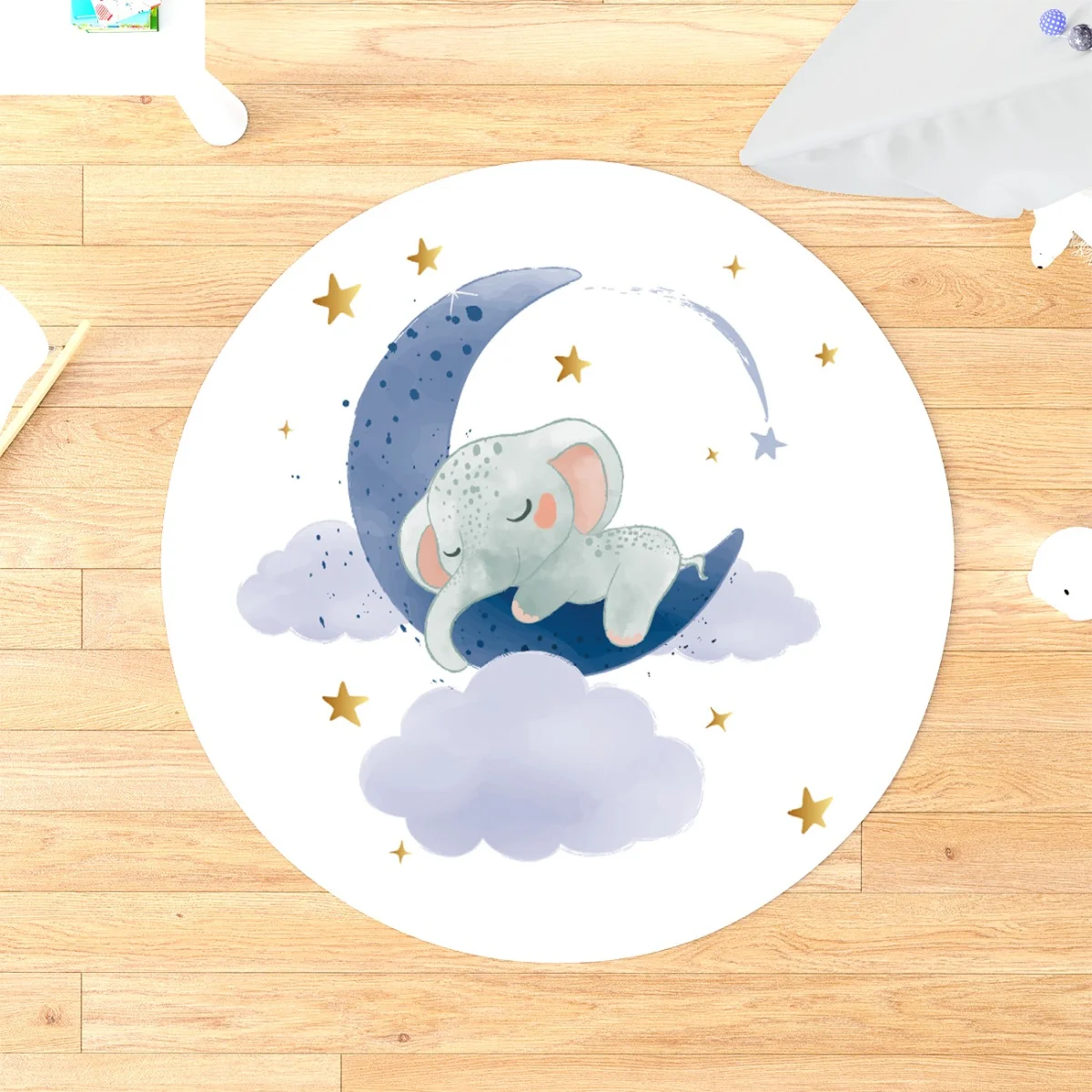 Uyuyan Fil ve Ay Yuvarlak Halı | Beyaz yıldızlar, bulutlar Desenli
