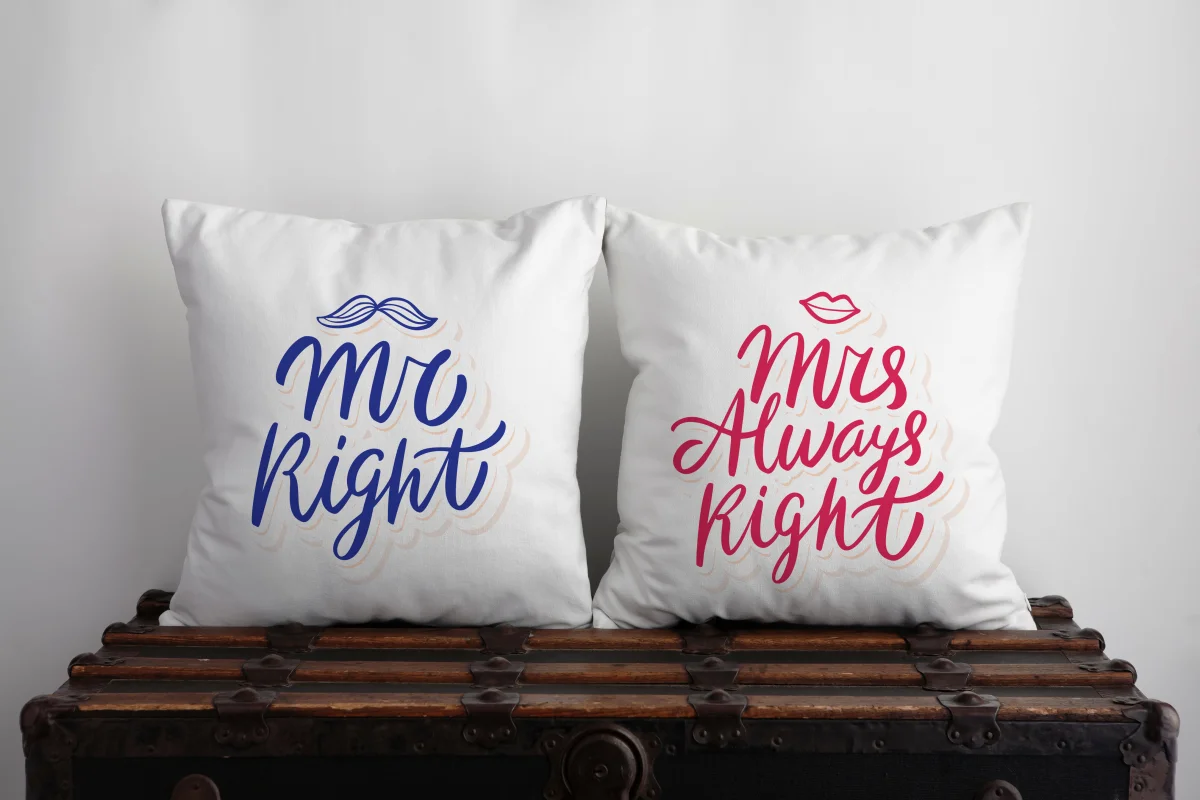 Kaşif ve Hayvanlar İkili Kırlent | Beyaz yıldız, ay Desenli