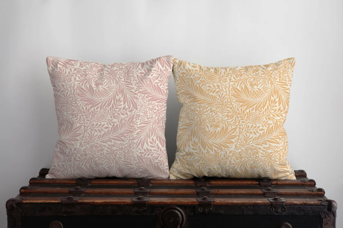 Prenses Kuğu İkili Kırlent | Pembe Altın noktalar ve çiçekler Desenli