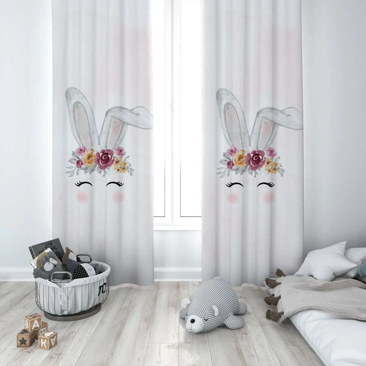 Tavşan Fon Perde | Açık Pembe Çiçekli taç, kapalı gözler Desenli