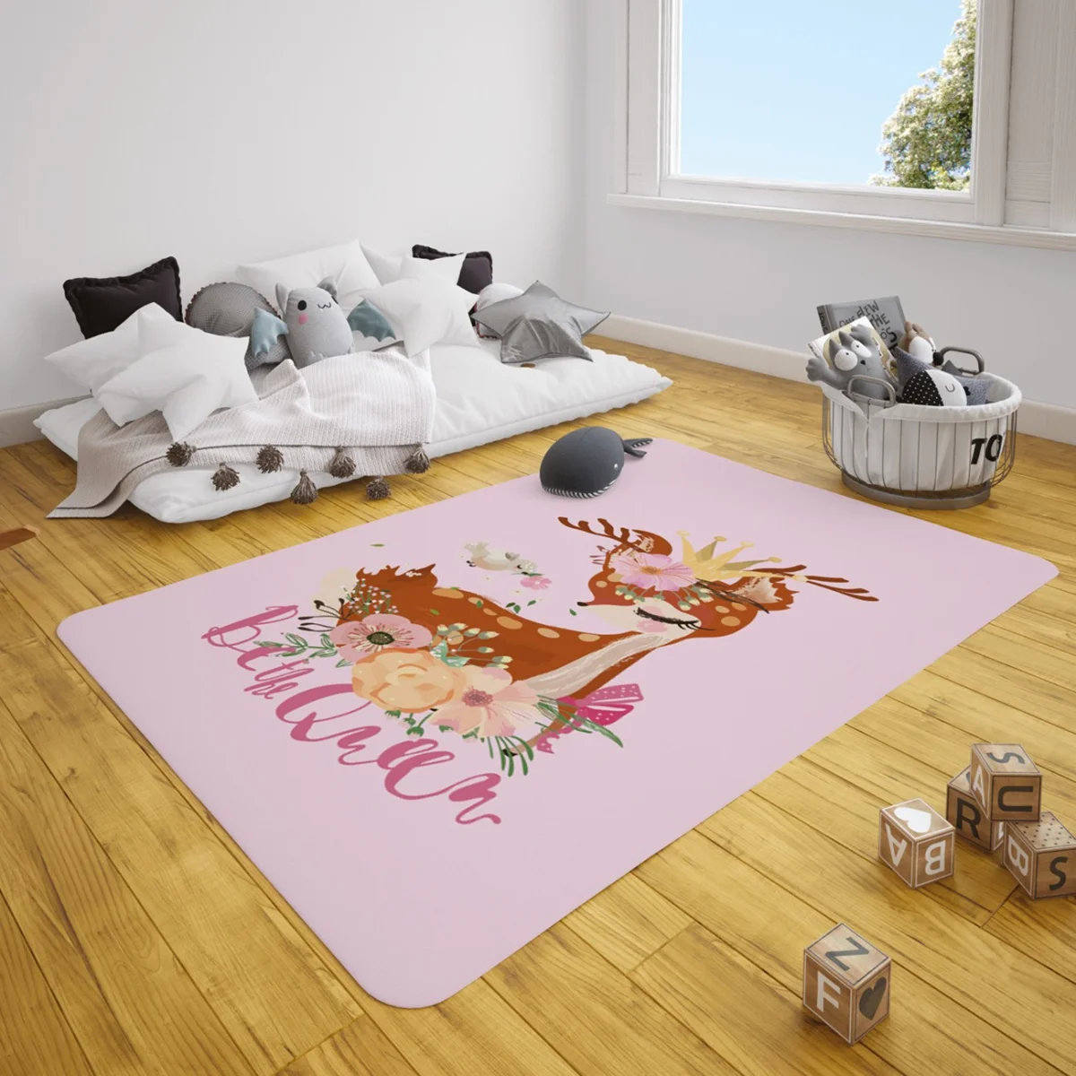 Taçlı Geyik Çocuk Halısı | Pembe Taç, çiçekler Desenli