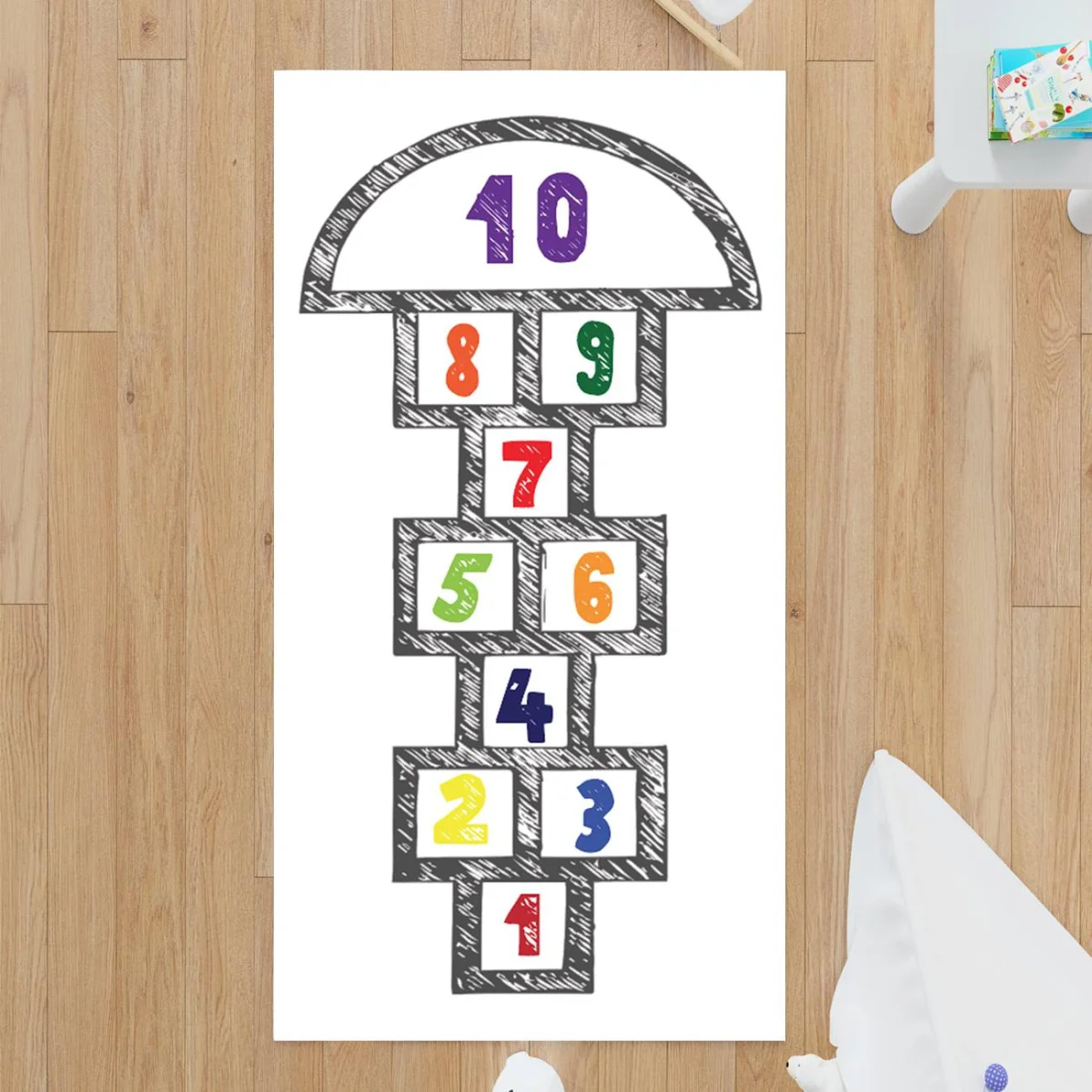 Seksek Oyunu, Sayılar Çocuk Halısı | Beyaz Çok renkli sayılar, karalama efektli çerçeveler Desenli