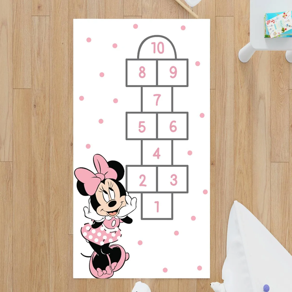 Minnie Mouse Çocuk Halısı | Beyaz seksek oyunu, sayılar Desenli