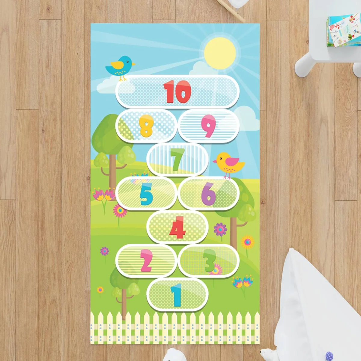 Sayılar Çocuk Halısı | Mavi ve Yeşil Güneş, bulutlar Desenli