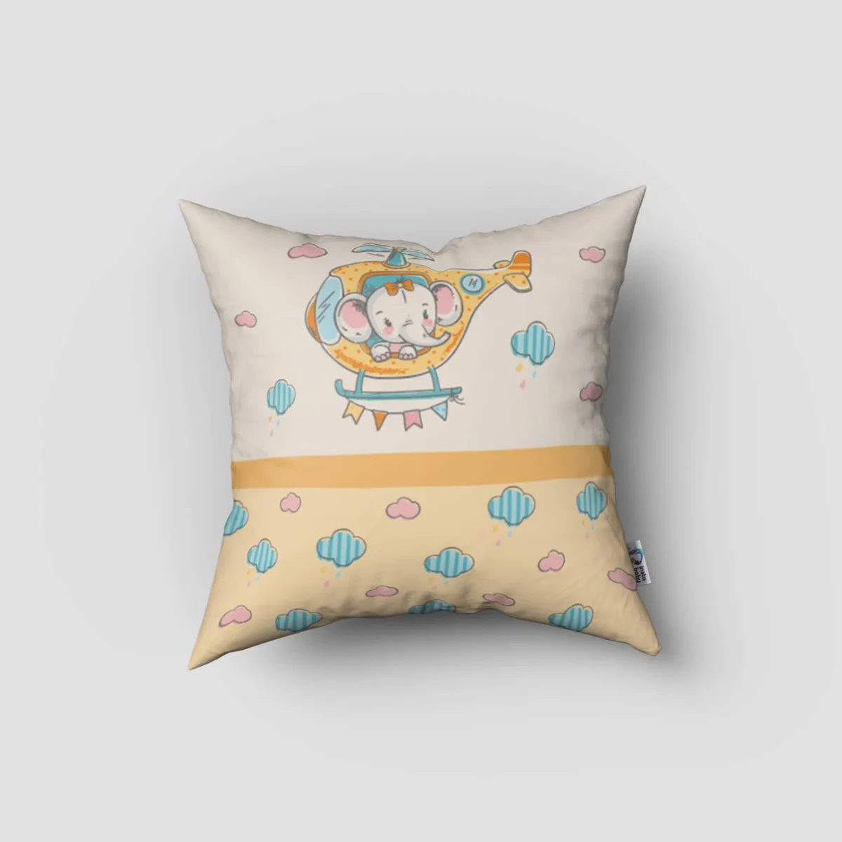 Uçan Fil Kırlent Kılıfı | Bej bulut, yağmur damlası Desenli