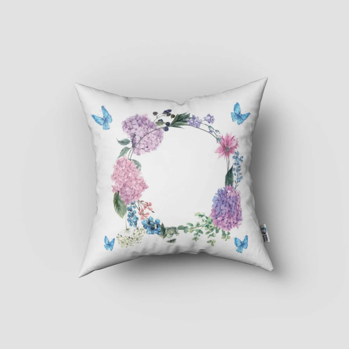 Çiçekler Kırlent Kılıfı | Beyaz Çiçekler, kelebekler Desenli