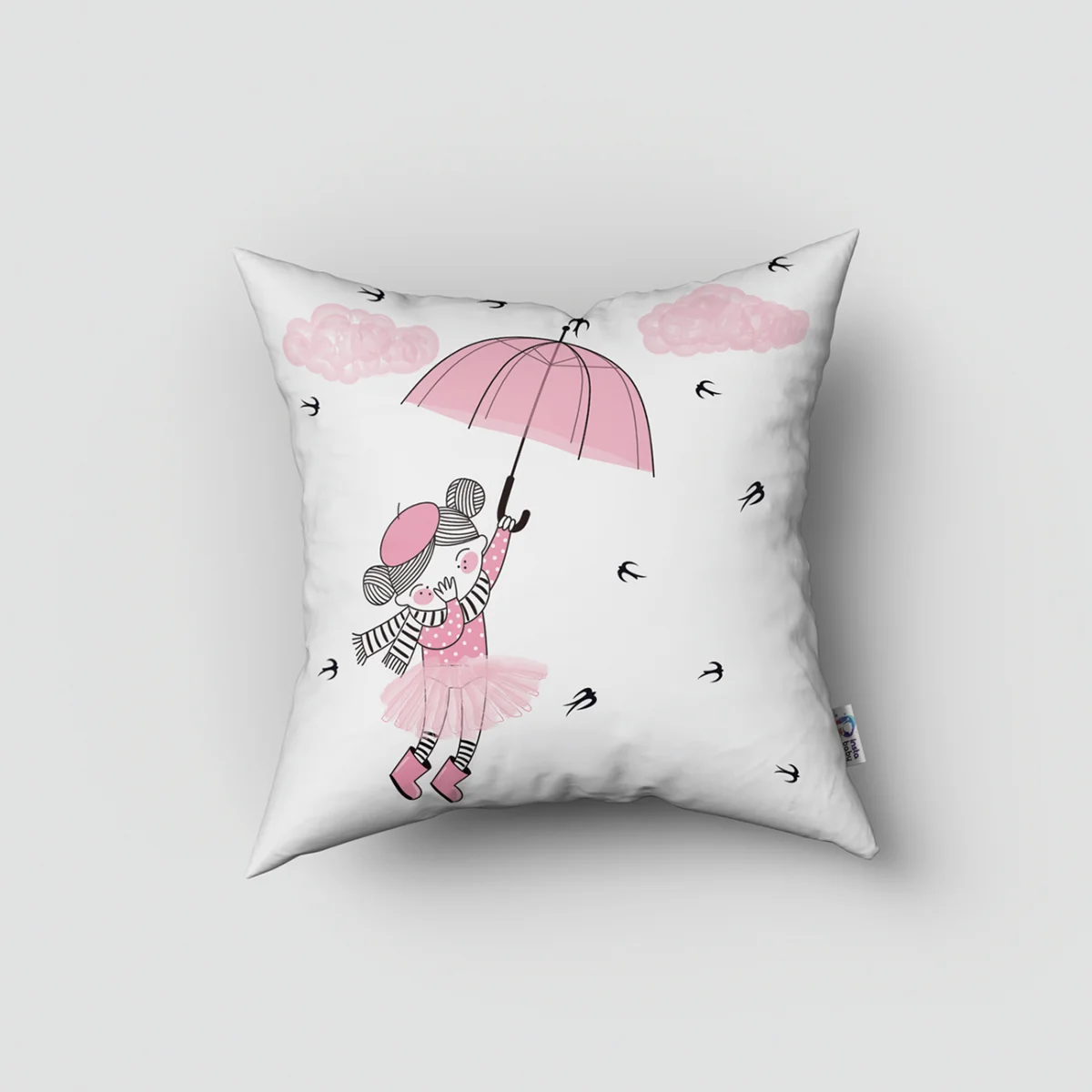 Şemsiyeli Kız Kırlent Kılıfı | Beyaz pembe bulutlar, uçan kuşlar Desenli