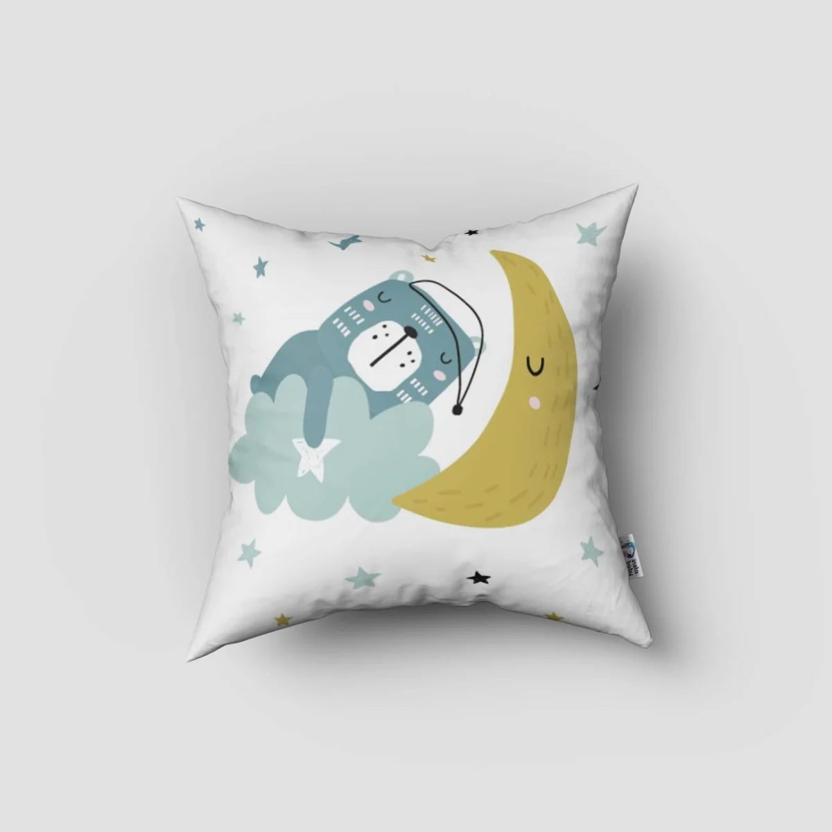 Uyuyan Ayıcık ve Gökyüzü Kırlent Kılıfı | Beyaz bulut, yıldız Desenli