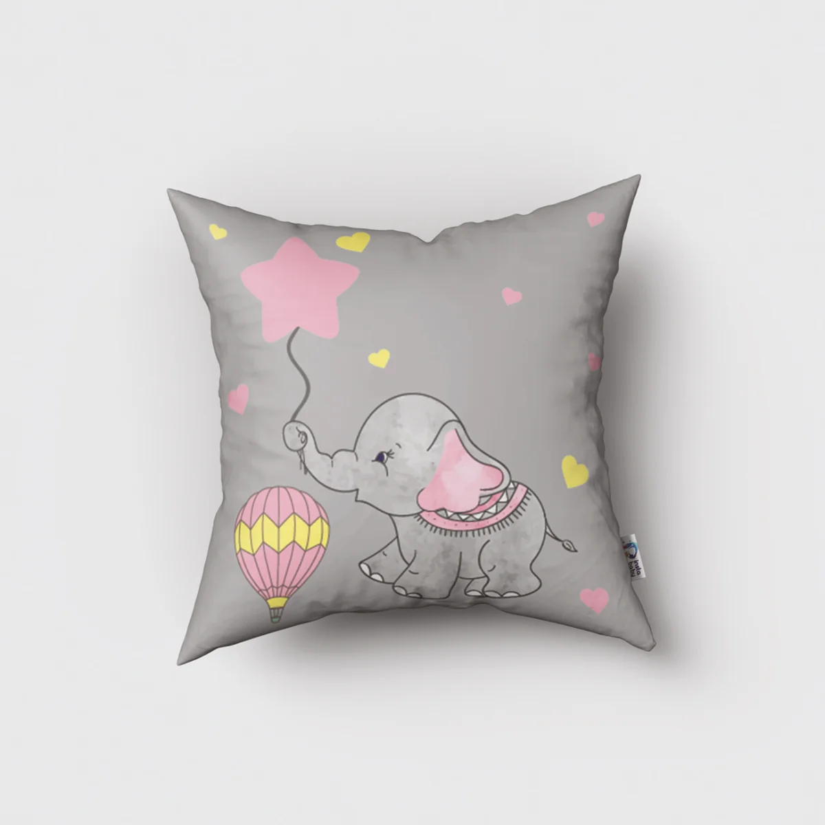 Fil ve Sıcak Hava Balonları Kırlent Kılıfı | Gri Kalpler, bulutlar Desenli