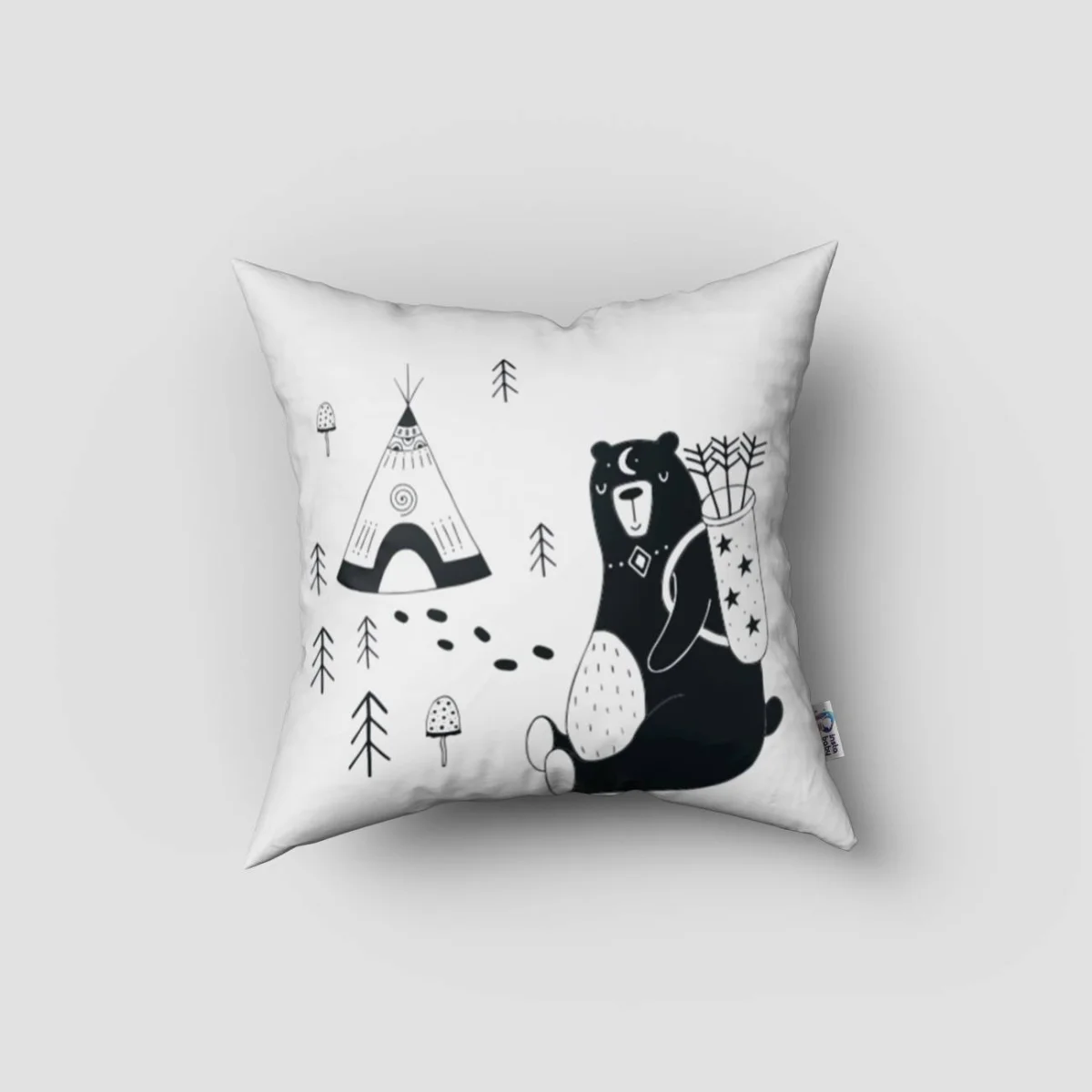 Ayı ve Orman Temalı Kırlent Kılıfı | Beyaz ayı, çadır Desenli