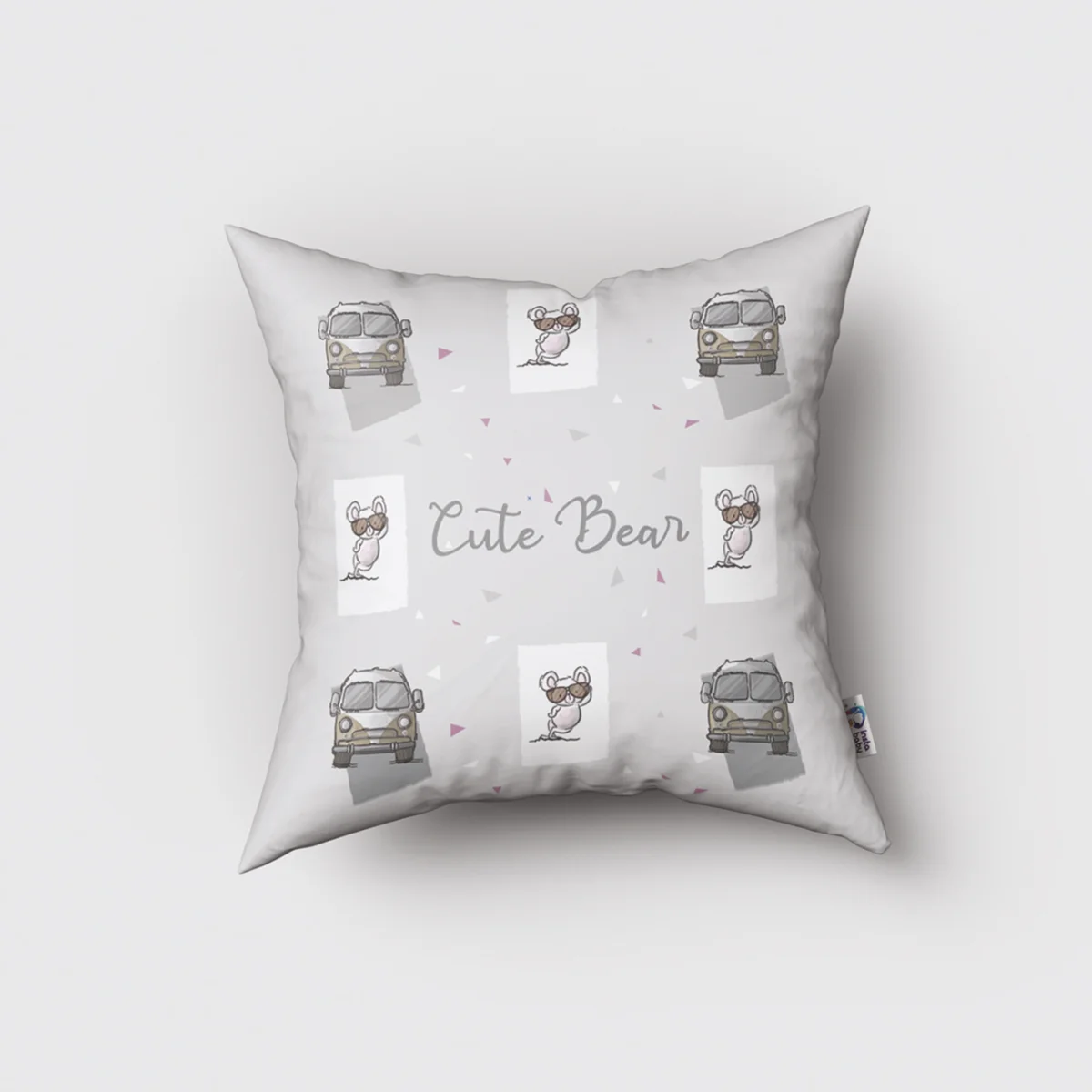 Ayı ve Fare Karakterleri, Karavan Kırlent Kılıfı | Açık Mavi yıldızlar, dalgalı çizgiler Desenli