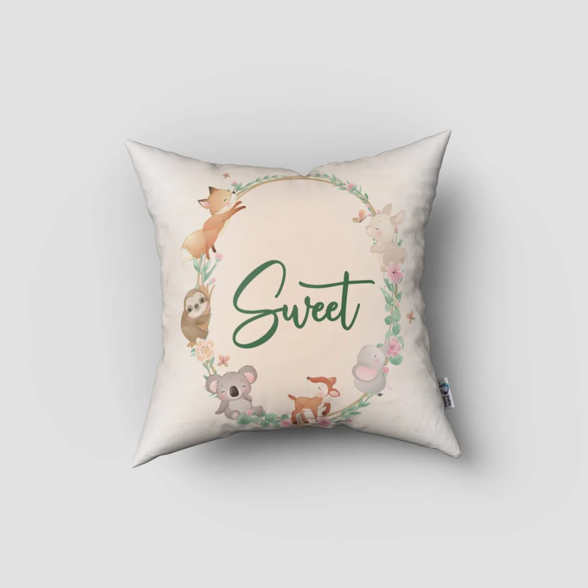 Orman Hayvanları Kırlent Kılıfı | Beyaz yapraklar, çiçekler Desenli